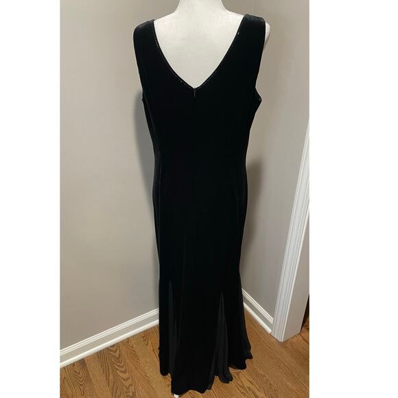 Vintage Sheri Martin Black Velvet Evening Gown Sz 16 Beading Godet Pleats Event - Picture 3 of 11